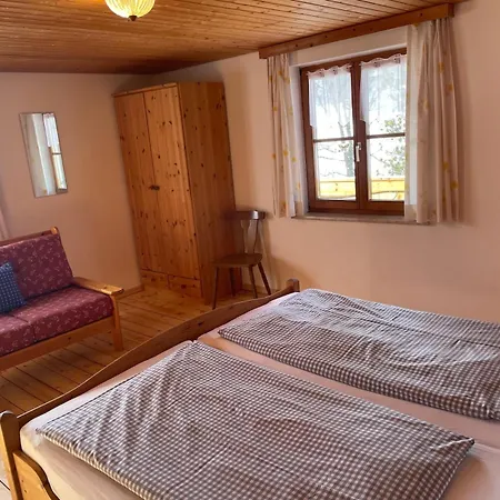 Apartment Zum Bergbauer Mittenwald